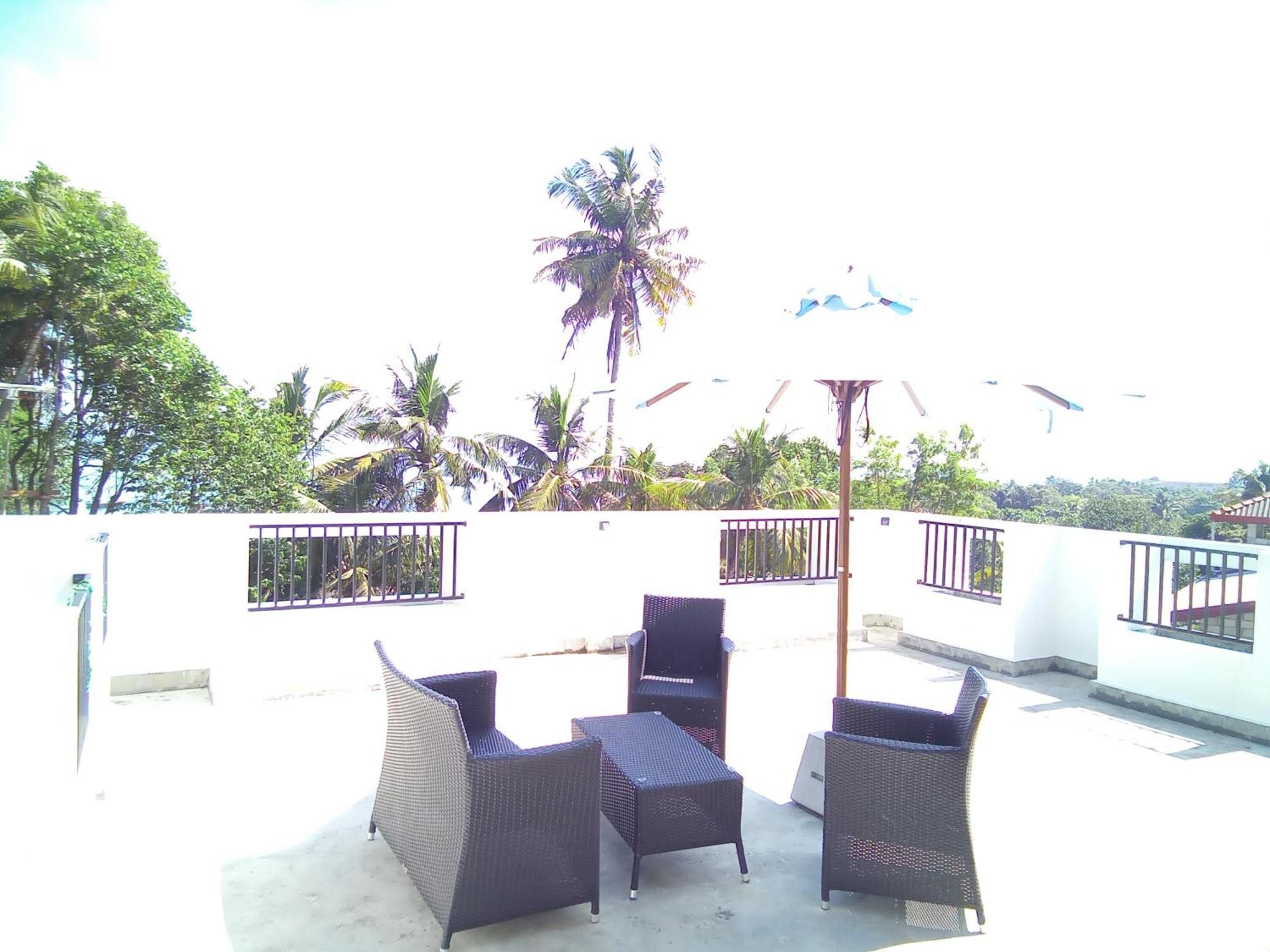 The Moose Weligama Bed & Breakfast エクステリア 写真