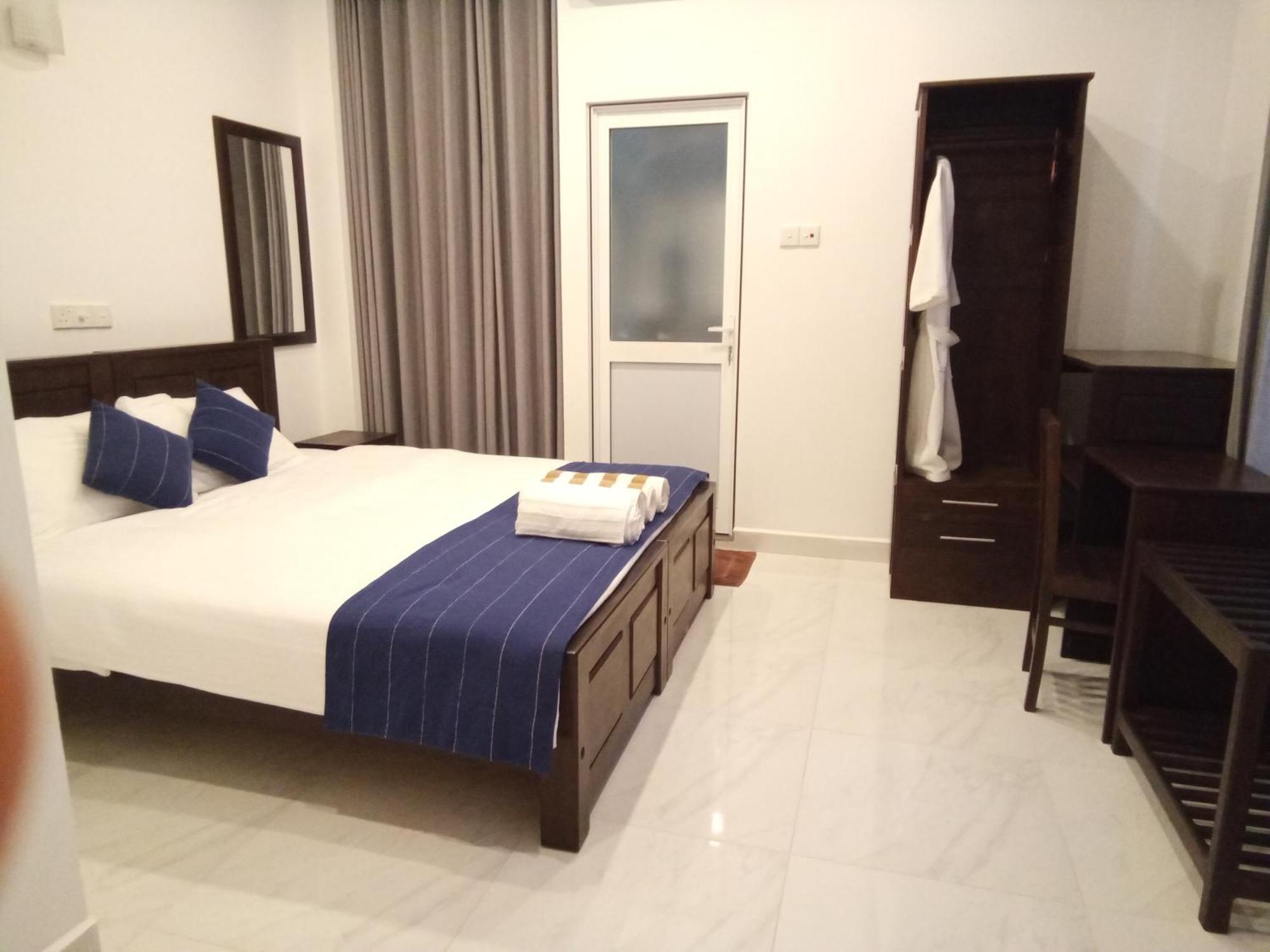 The Moose Weligama Bed & Breakfast エクステリア 写真